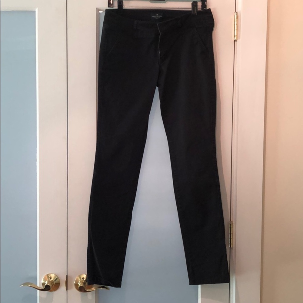 American Eagle Skinny Khaki Pant
